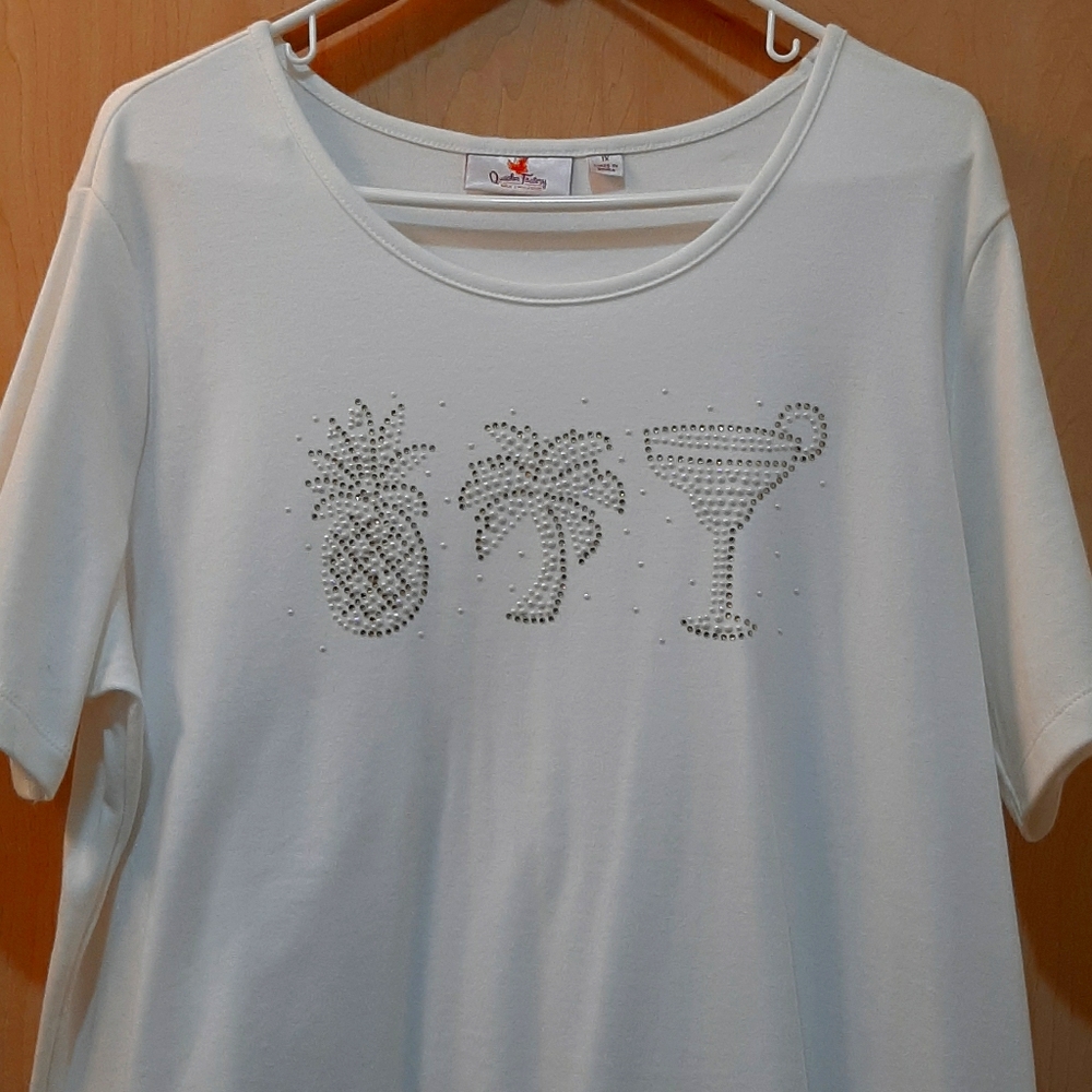 2 pieces,  Tshirt and Shorts